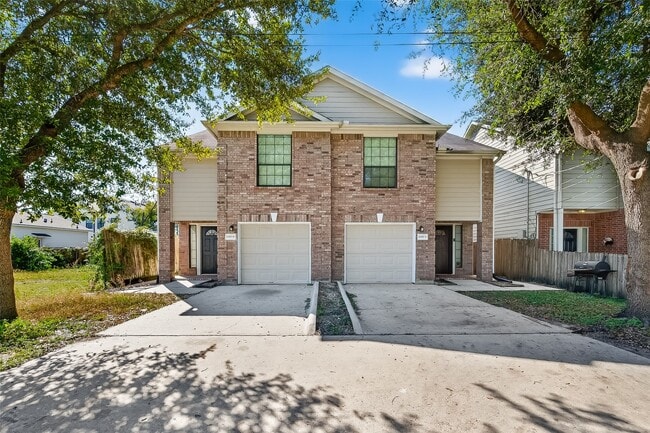 Building Photo - 4502 Mallow St