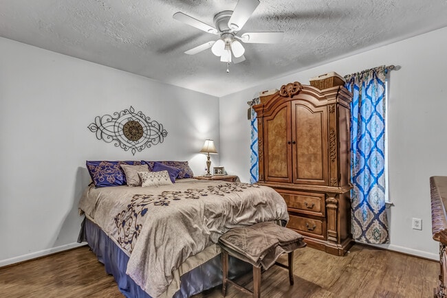 Photo - 3405 Timberline Ct