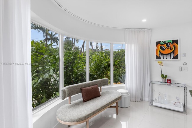 Photo - 741 NE 87th St