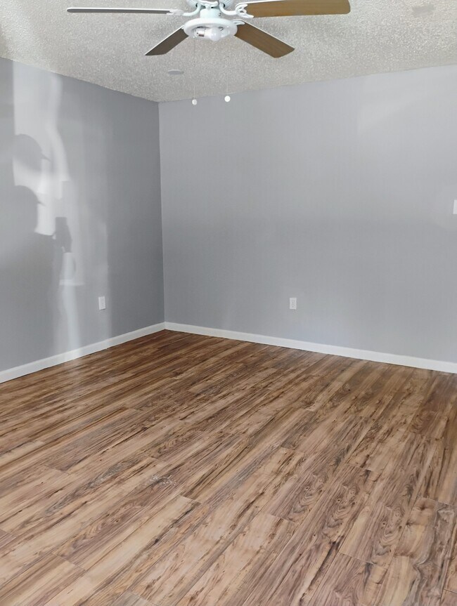 Photo - 1120 Sherron Ave Unidad 39