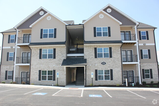 Building Photo - 2 Bedroom, 2 Bath Apartment for Rent