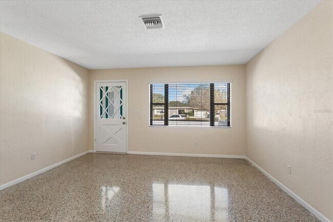 Photo - 4538 Gilpin Way