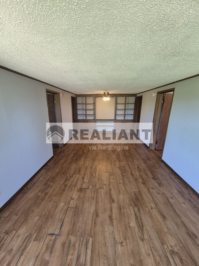 Photo - 406 Amhurst Dr