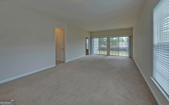 Photo - 6218 Azalea Way