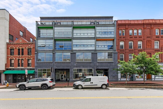 Photo - 15 Brown St Unit 204