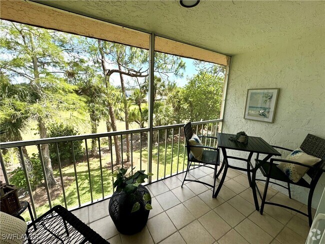 Building Photo - 400 Forest Lakes Blvd Unit 301 Rental