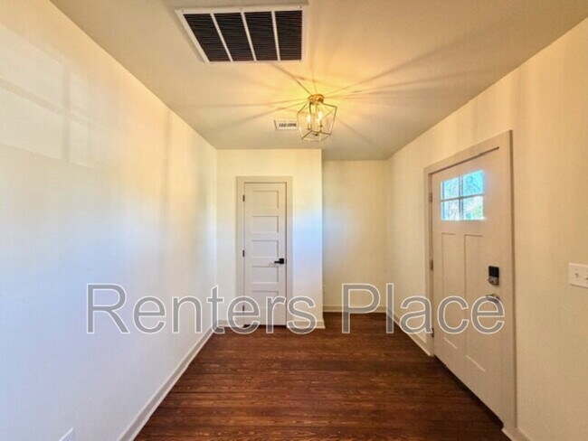 Photo - 1425 N Denver Ave