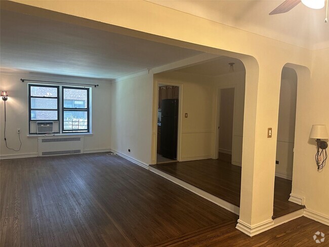 Building Photo - 35-36-36 76th St Unit 125 Rental