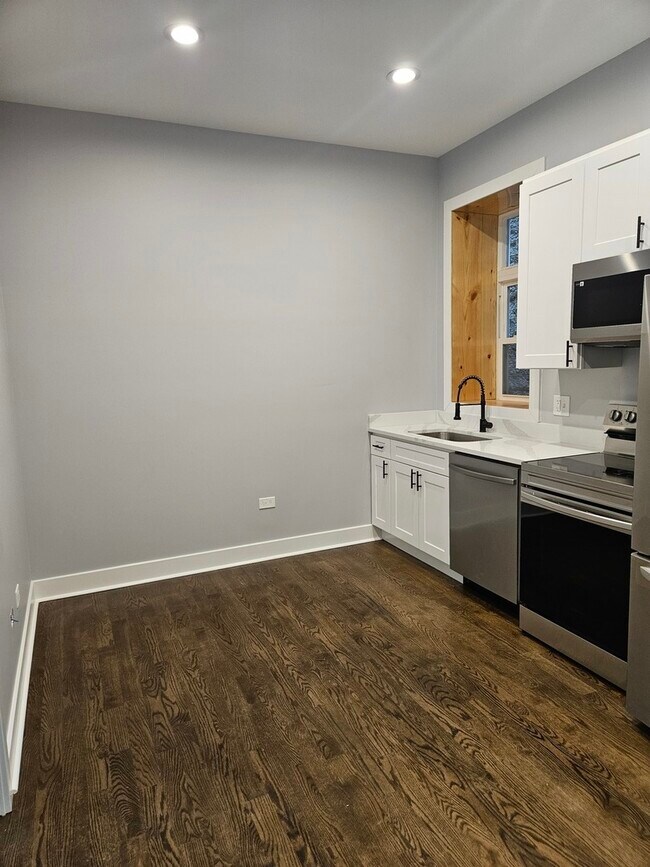 Photo - 831 S Western Ave Unit 1A