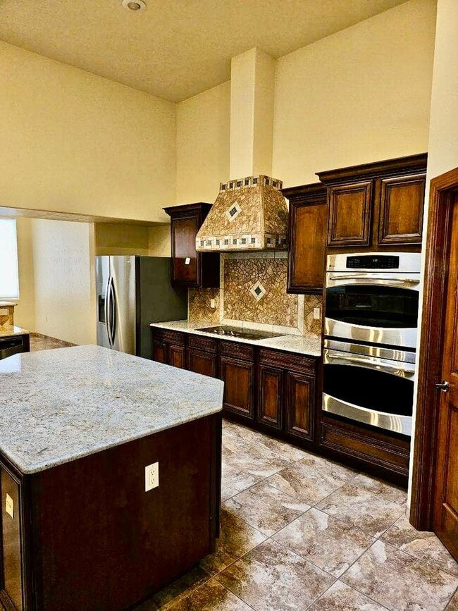 Photo - 2184 Sedona Hills Pkwy