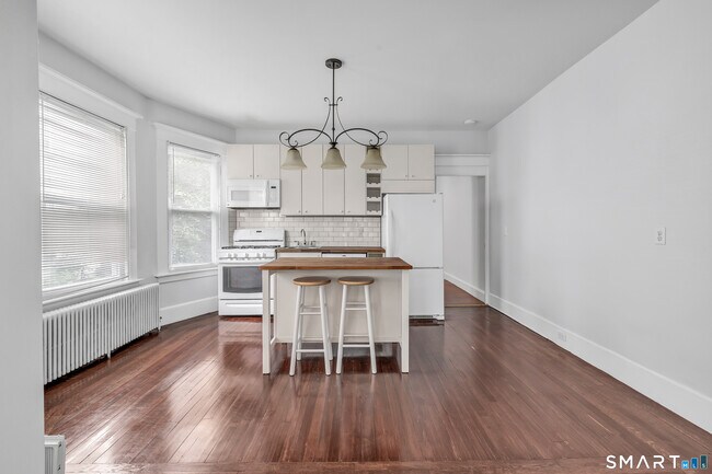 Photo - 64 Brownell St Unit 1A