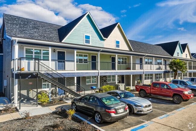 Building Photo - Stonehaven at the Galleria