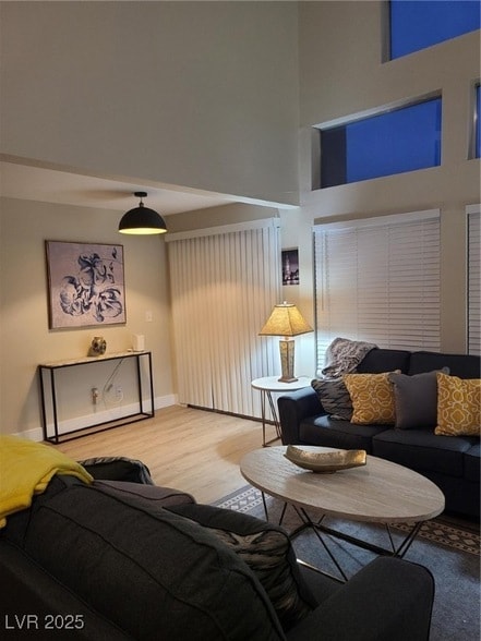 Photo - 884 Carnival Ave