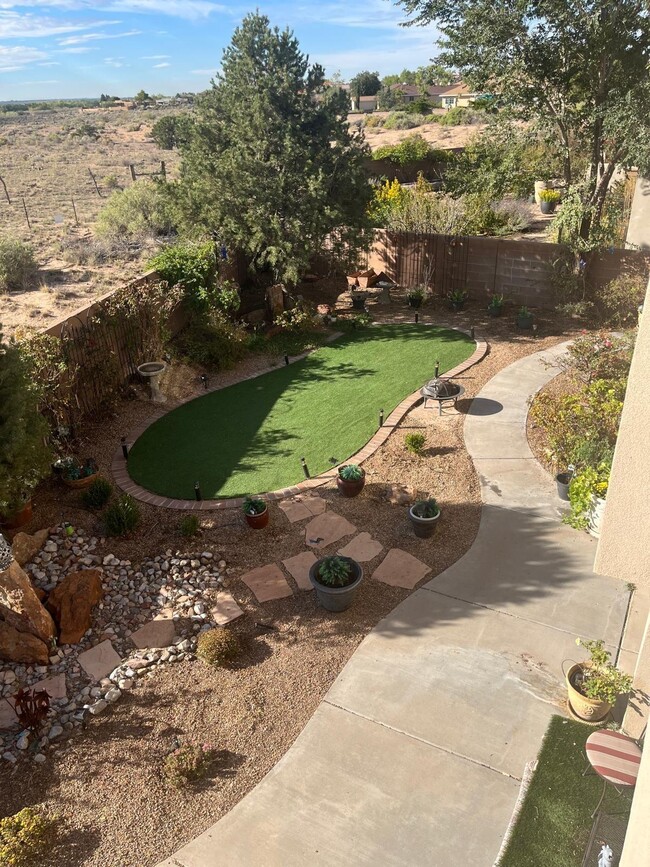 1124 San Augustin Dr