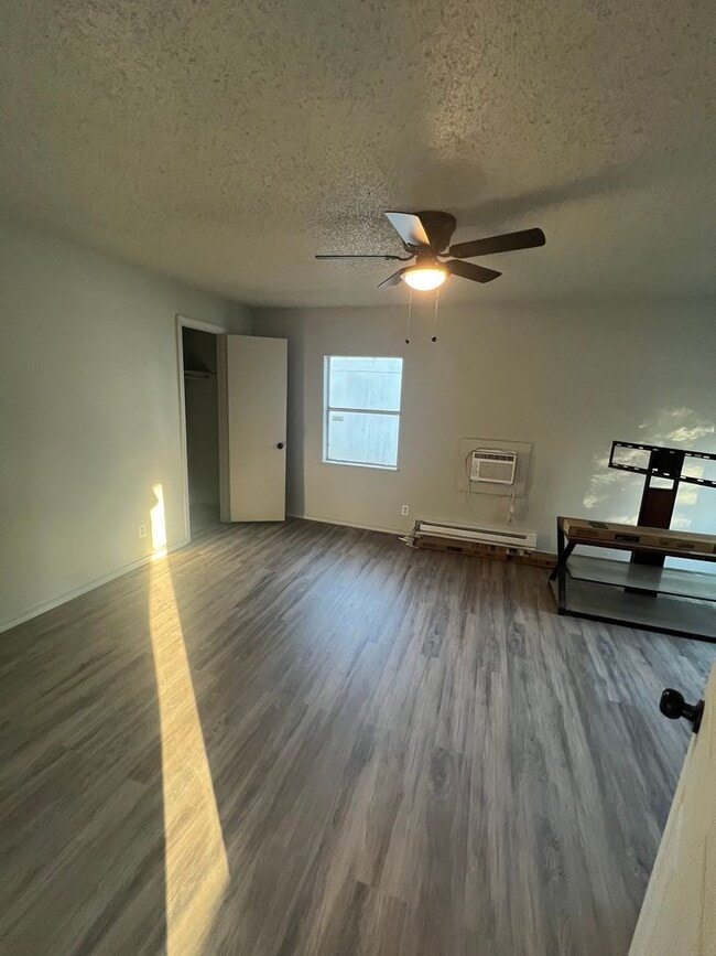 Photo - 11th Rentals Unit 209 11th HOUSE