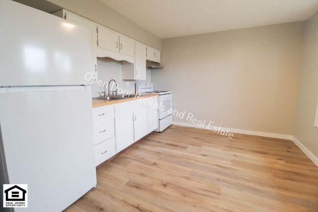 Photo - 709-711 Lake Ave Unidad 709 Lake Ave