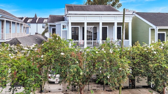 Photo - 1836 Baronne St