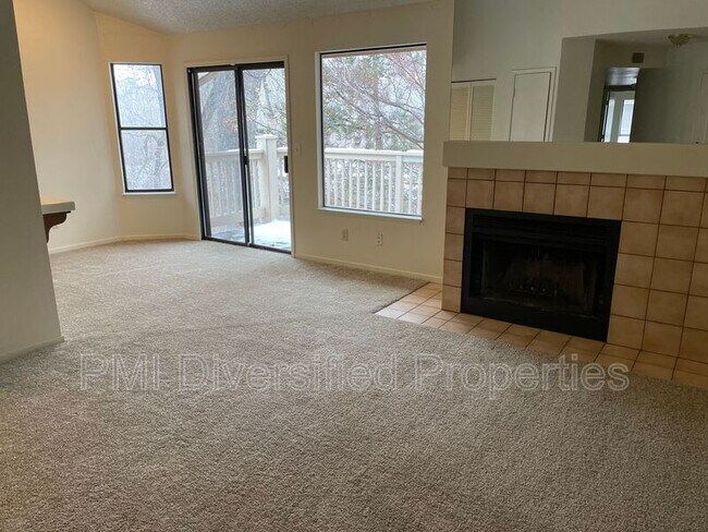 Photo - 2875 Idlewild Dr Unidad #34