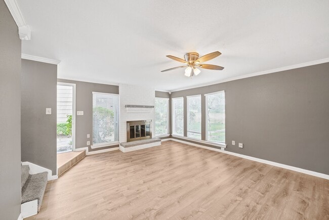 Photo - 7716 Challie Ln Unidad 7716