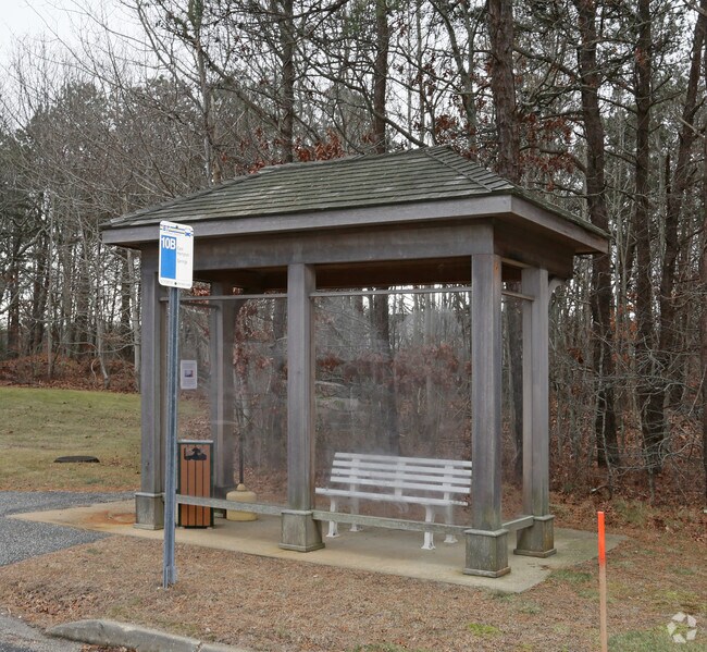 Photo - Accabonac Apartments