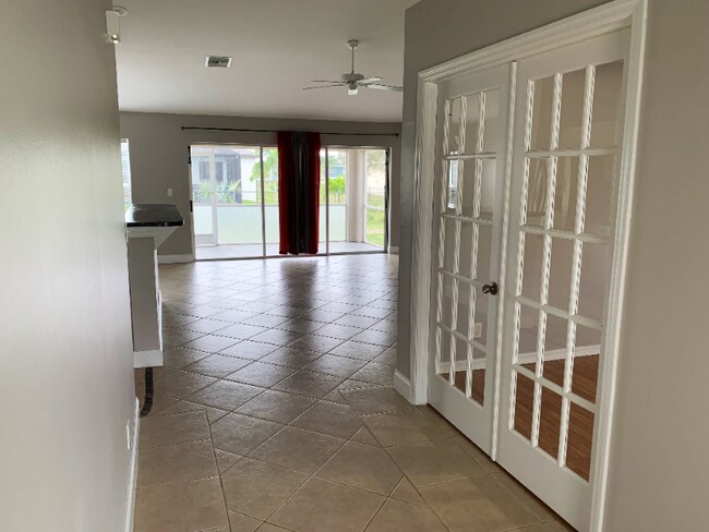 Photo - 1906 NE 18th Terrace