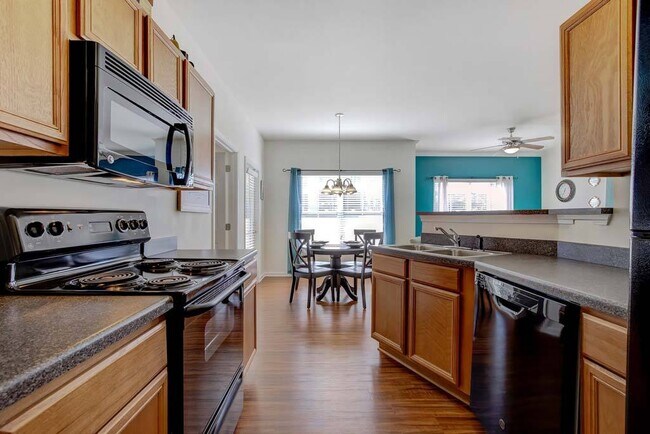 Ethan Pointe Apartments