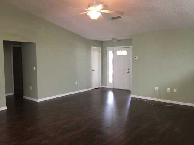 Photo - 1432 New Abbey Ave