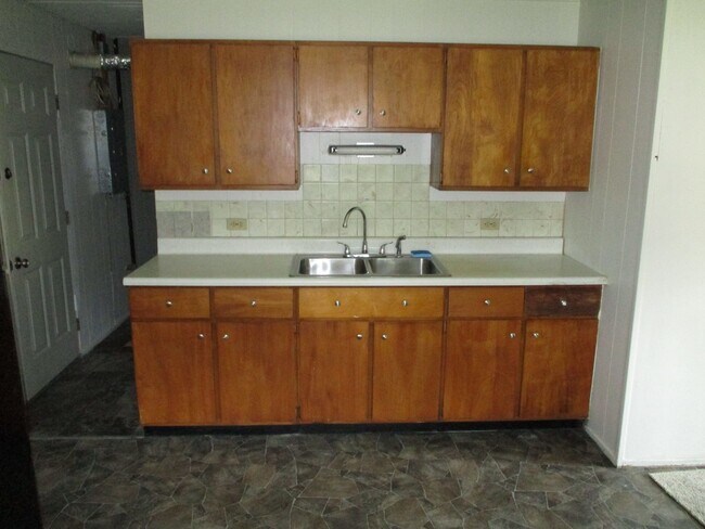 Photo - Cozy Three Bedroom/One Bath Home w/Fenced Back Yard