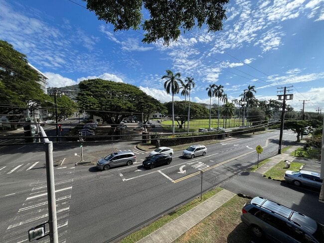 Photo - Punahou Wilder (Manoa/Makiki) - 2 bedrooms... Unidad 301