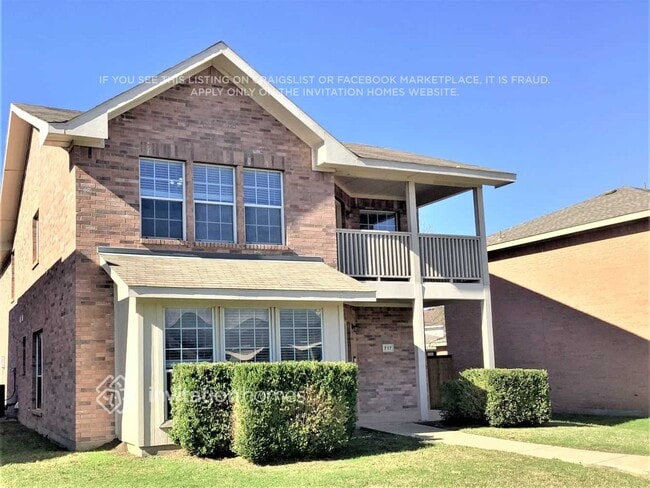 Photo - 717 Duke Dr