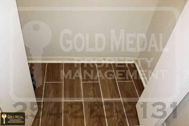 Photo - 503 Longhorn Cir