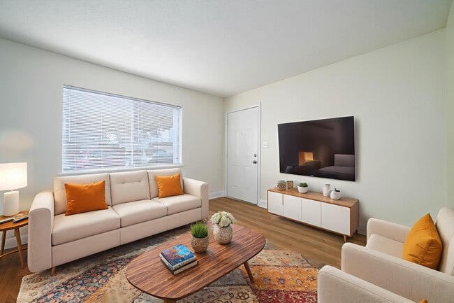 Photo - Beacon Pointe Apartments