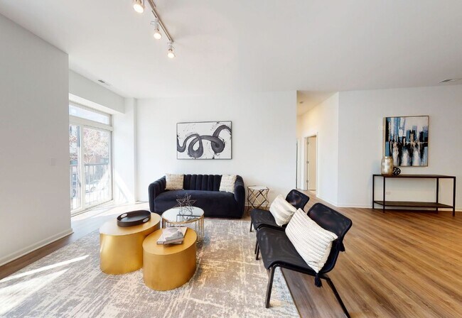 Building Photo - 2550 S Wabash Ave Unit #401