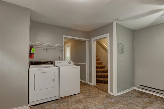 Photo - 3 Bedroom 1 Bath House - Menomonie