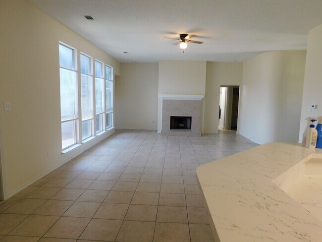 Photo - 624 Elm Falls Pl
