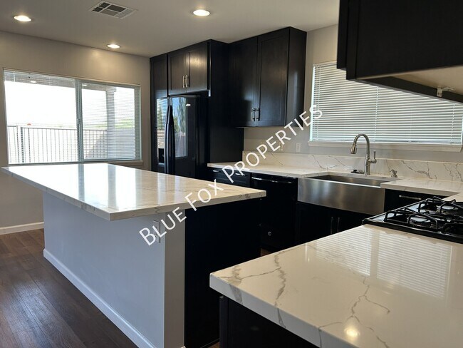 Photo - 10066 N Blue Crossing Way