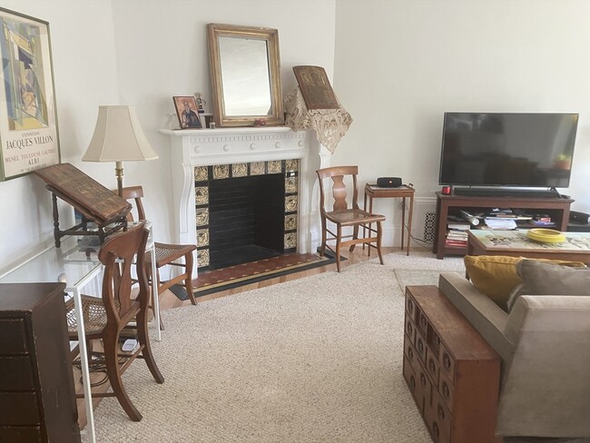 Photo - 19 Kenilworth St Apartment Unit 2
