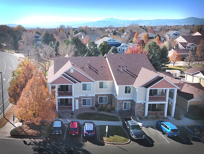 Photo - 4605 Hahns Peak Dr Unit 201