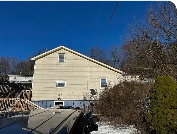 Building Photo - 529 E Wood St