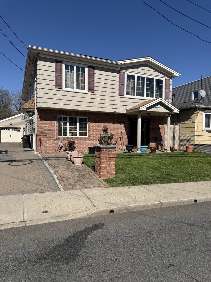 Photo - 244 Front St Unit 2