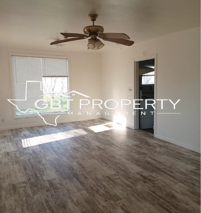 Giant House with separate mother in law su... House Rental in