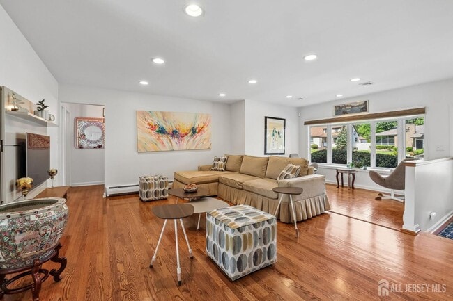 Photo - 207 Stoughton Ave