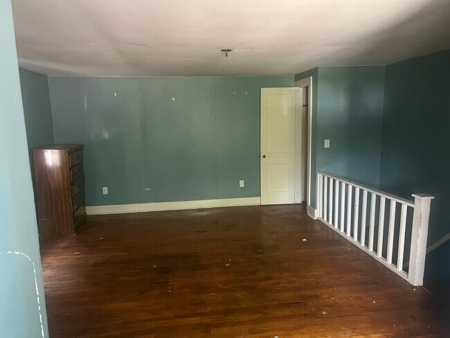 1621 Catherine Dr Unit B
