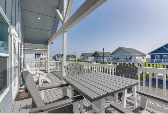 Photo - 1049 Sunset Cir