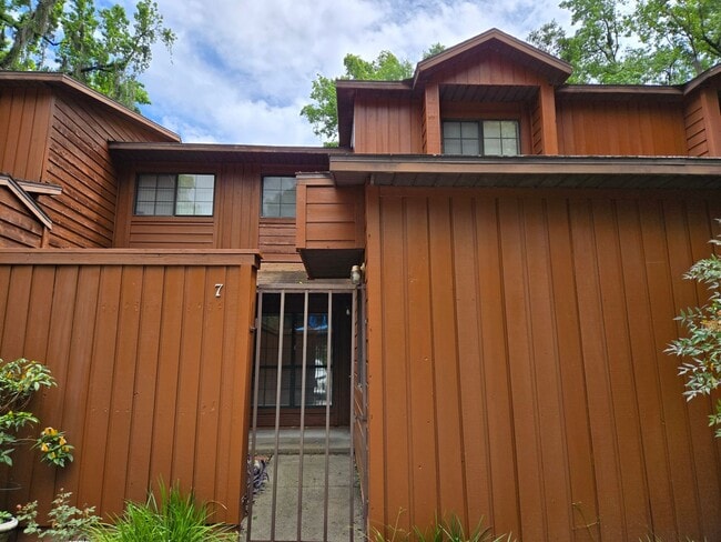 Rockwood Villas – 2BR/2BA Townhouse - Rockwood Villas – 2BR/2BA Townhouse