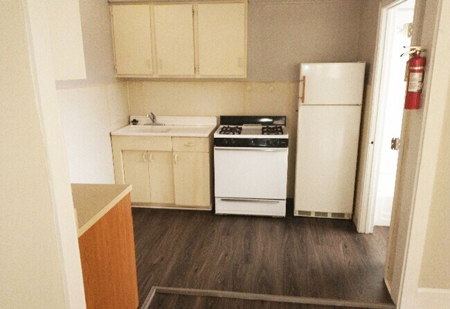 Photo - 343-345 Ludlow Avenue Unit 343-06