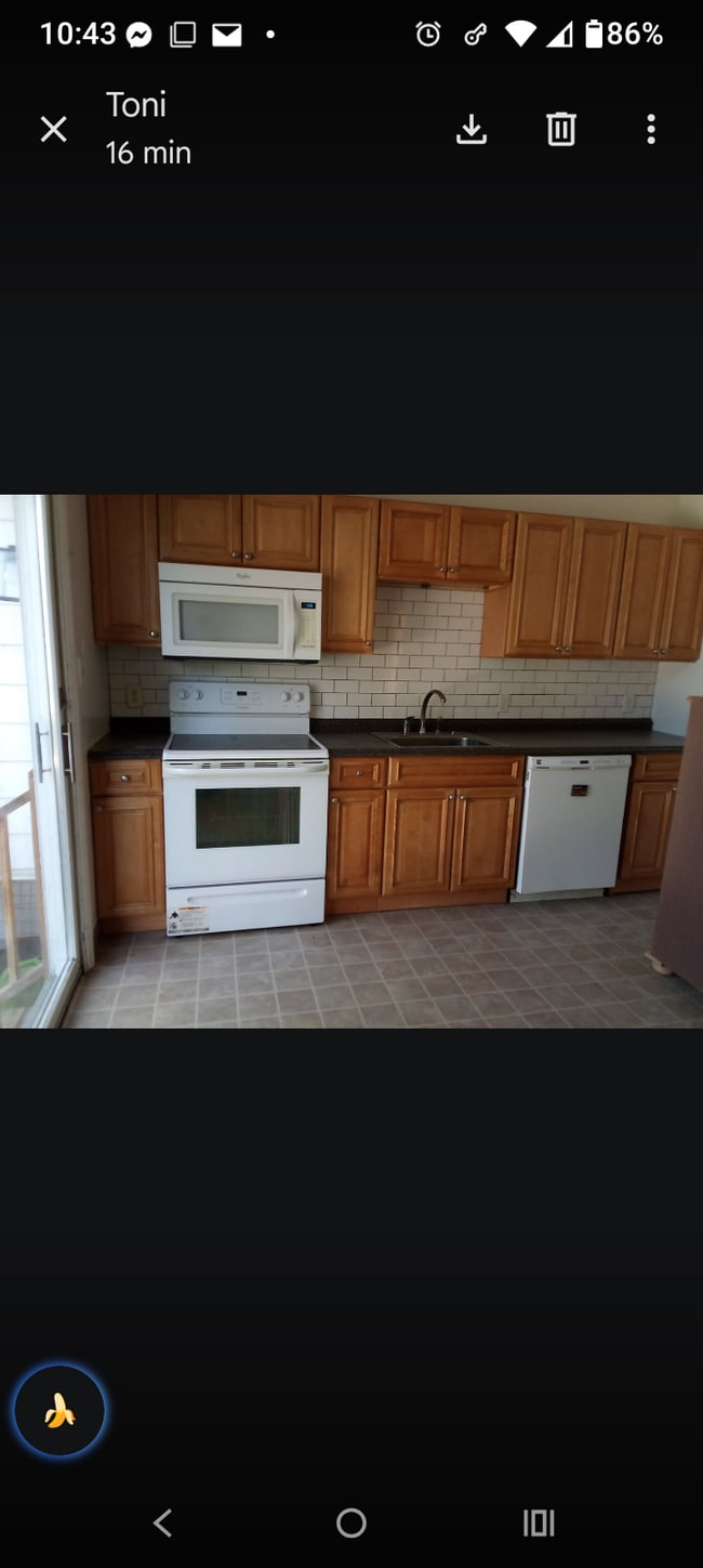 Building Photo - 129 Woodin Rd Unit 129 Woodin Road