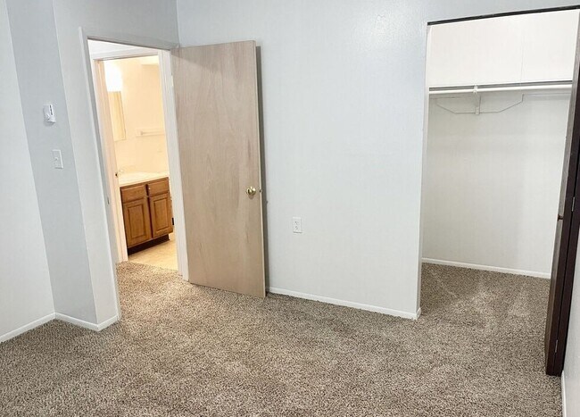 Photo - 600 John Goodhue Rd