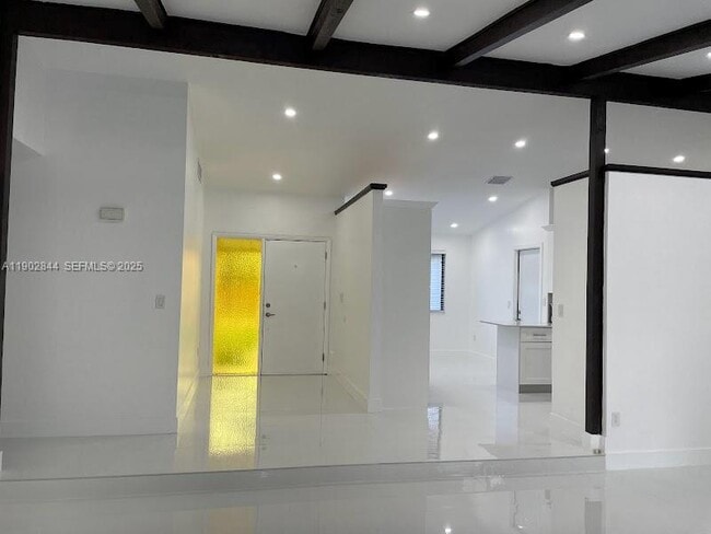 Photo - 17010 SW 93rd Ave