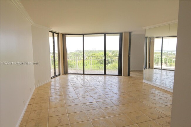 Photo - 1000 Quayside Terrace Unit 812